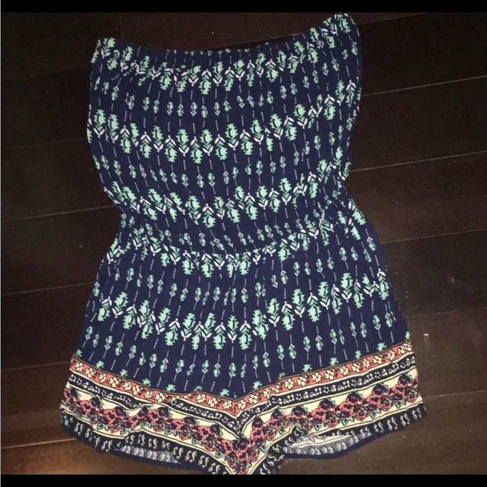 Romper - Picture 6 of 8